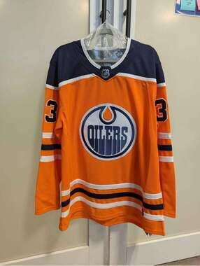 Adidas Edmonton Oilers Cam Talbot Signed Jersey Size 54